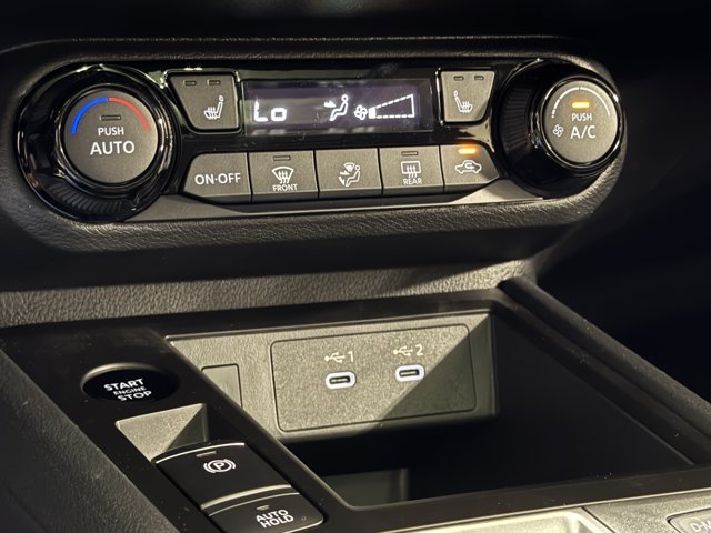 New 2026 Nissan Kicks SV w/ SV Premium Package AWD/4WD image 15