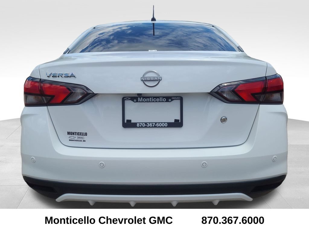 Used 2025 Nissan Versa S w/ Trunk Package FWD image 7