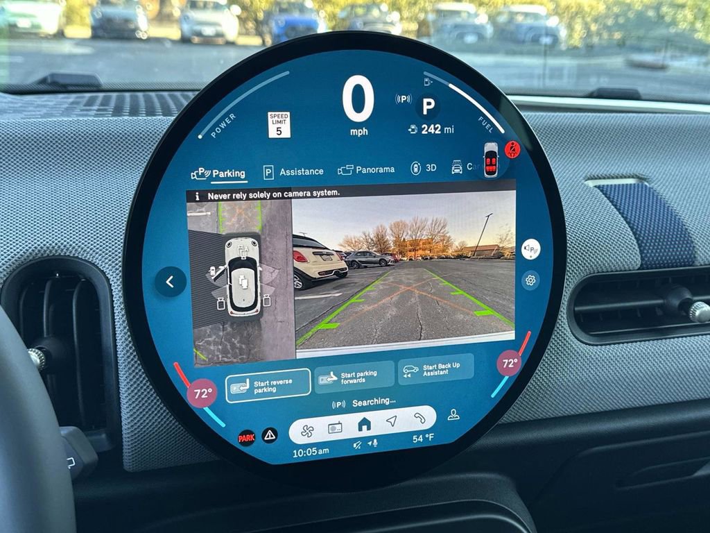 Used 2026 MINI Cooper 4-Door Hardtop image 12