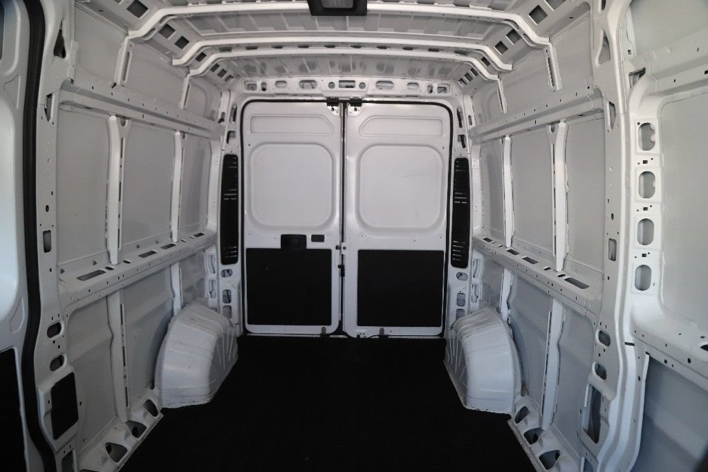 Used 2024 RAM ProMaster 2500 w/ Convenience Group FWD image 35