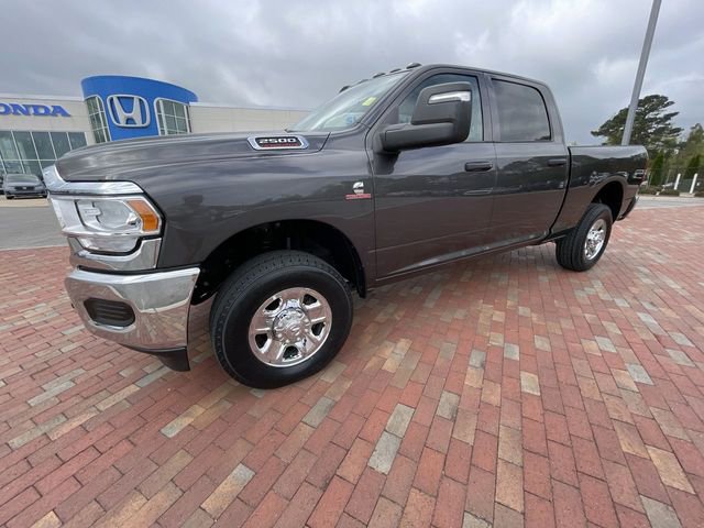 Used 2024 RAM 2500 Tradesman w/ Chrome Appearance Group image 27