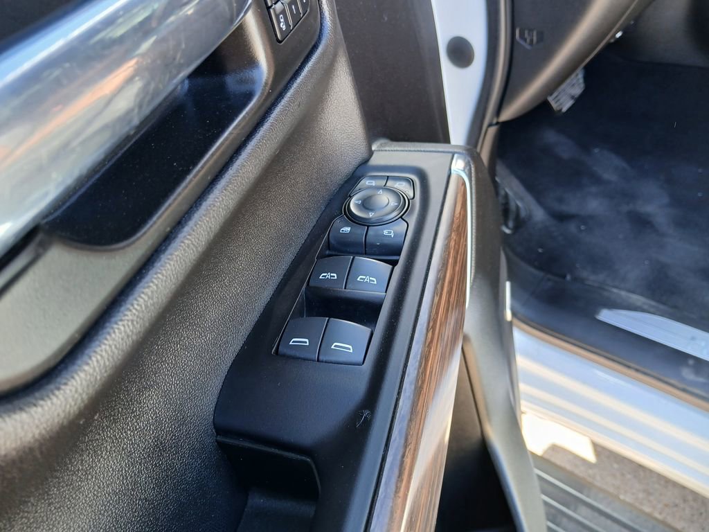 Used 2022 Chevrolet Silverado 1500 High Country image 11
