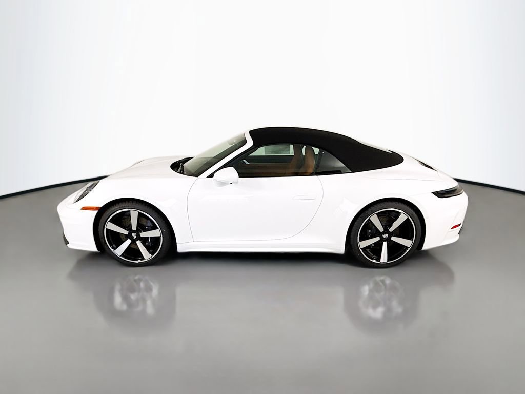 New 2026 Porsche 911 Carrera image 2