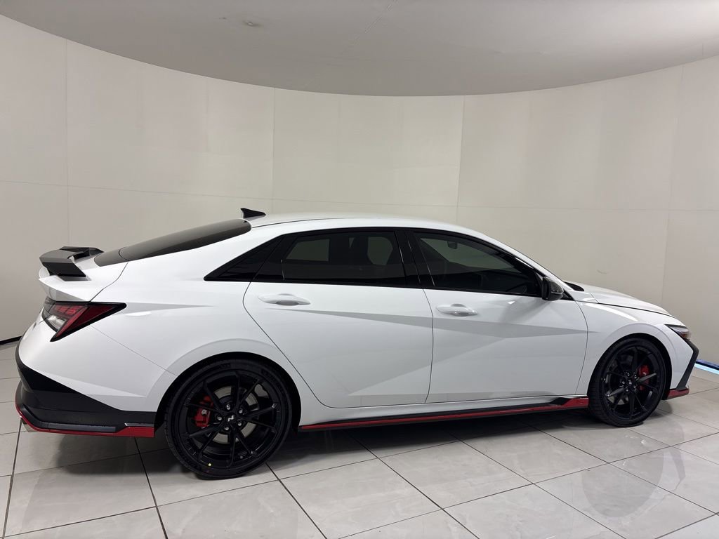 New 2026 Hyundai Elantra N FWD image 6