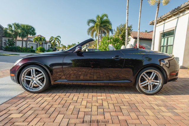 Used 2003 Lexus SC 430 Convertible image 3