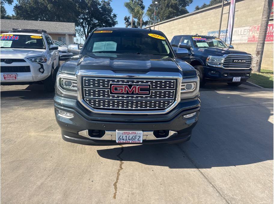 Used 2017 GMC Sierra 1500 Denali RWD image 2