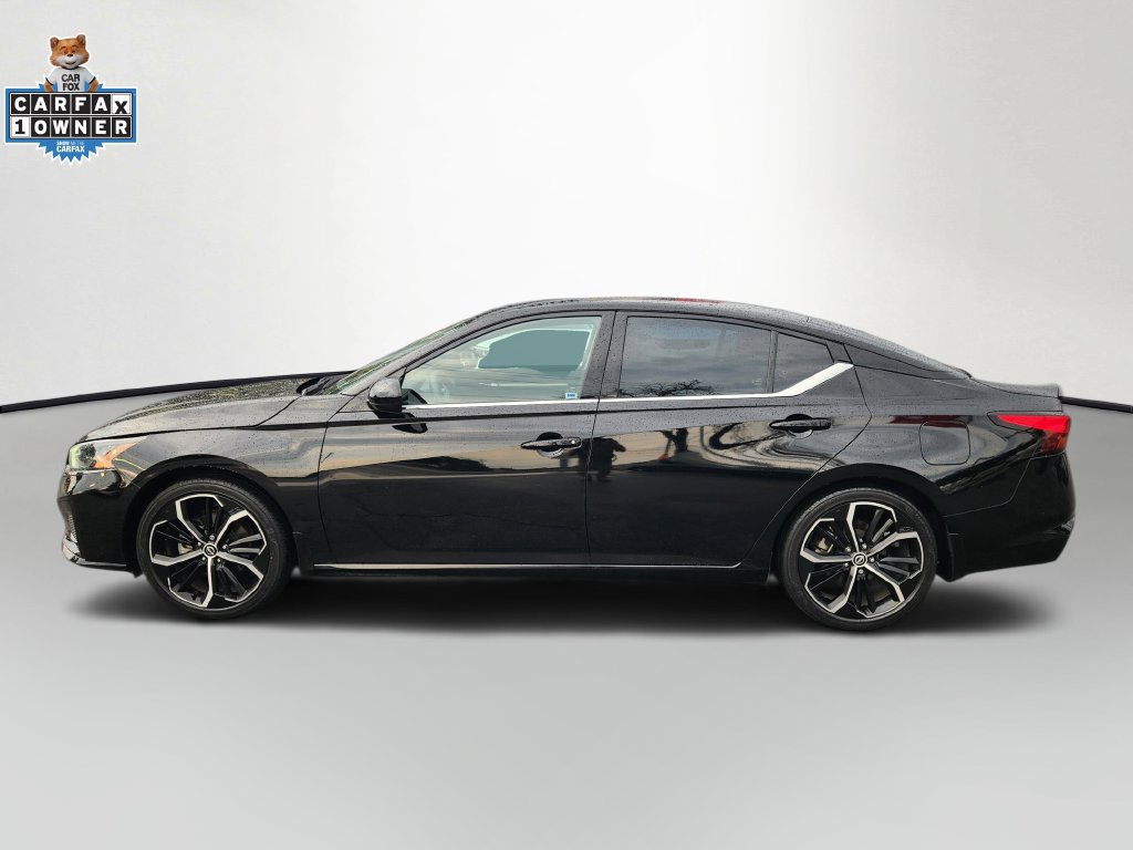 Used 2023 Nissan Altima 2.5 SR FWD image 4