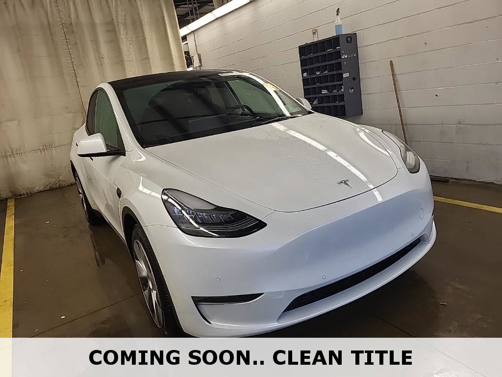 Used 2021 Tesla Model Y Long Range image 1
