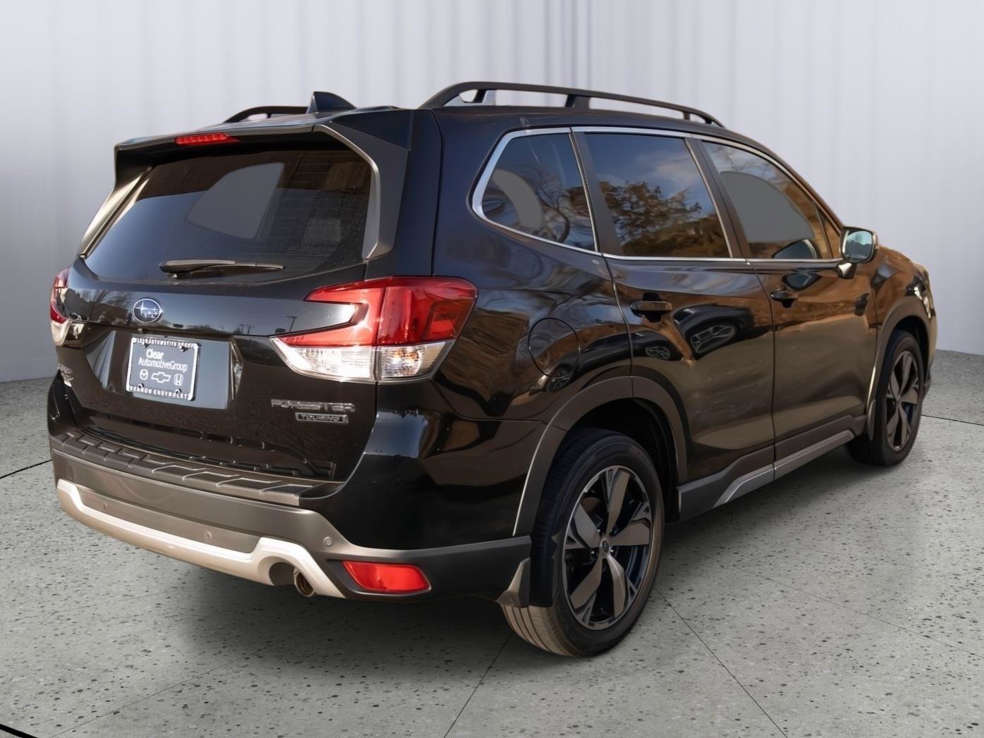 Used 2020 Subaru Forester Touring image 23