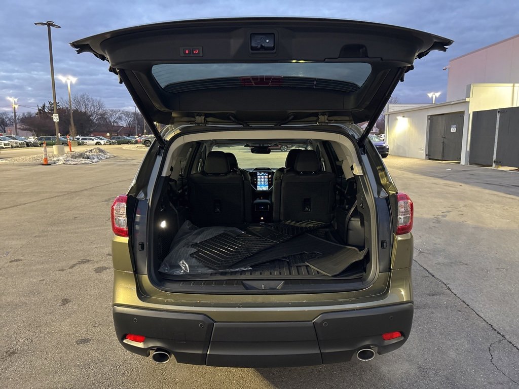 New 2026 Subaru Ascent Limited image 7
