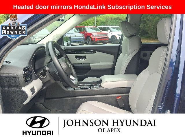 Used 2025 Honda Pilot Touring image 13