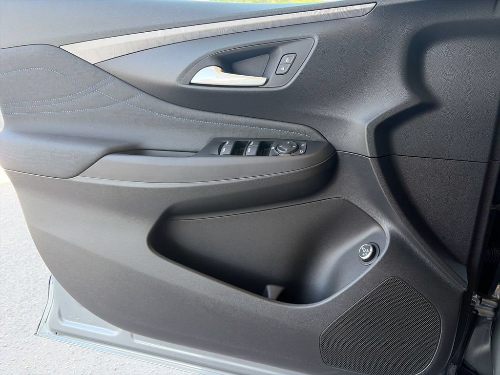 New 2026 Buick Envista Sport Touring w/ Convenience I Package FWD image 25