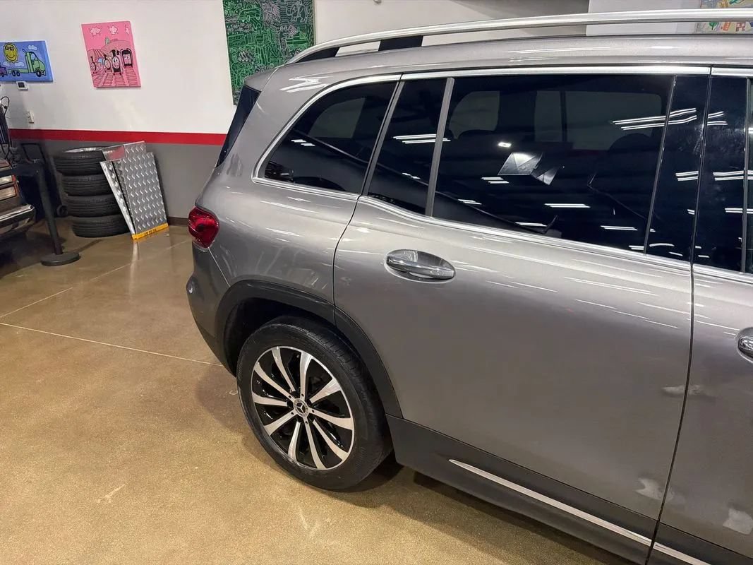 Used 2022 Mercedes-Benz GLB 250 4MATIC image 31