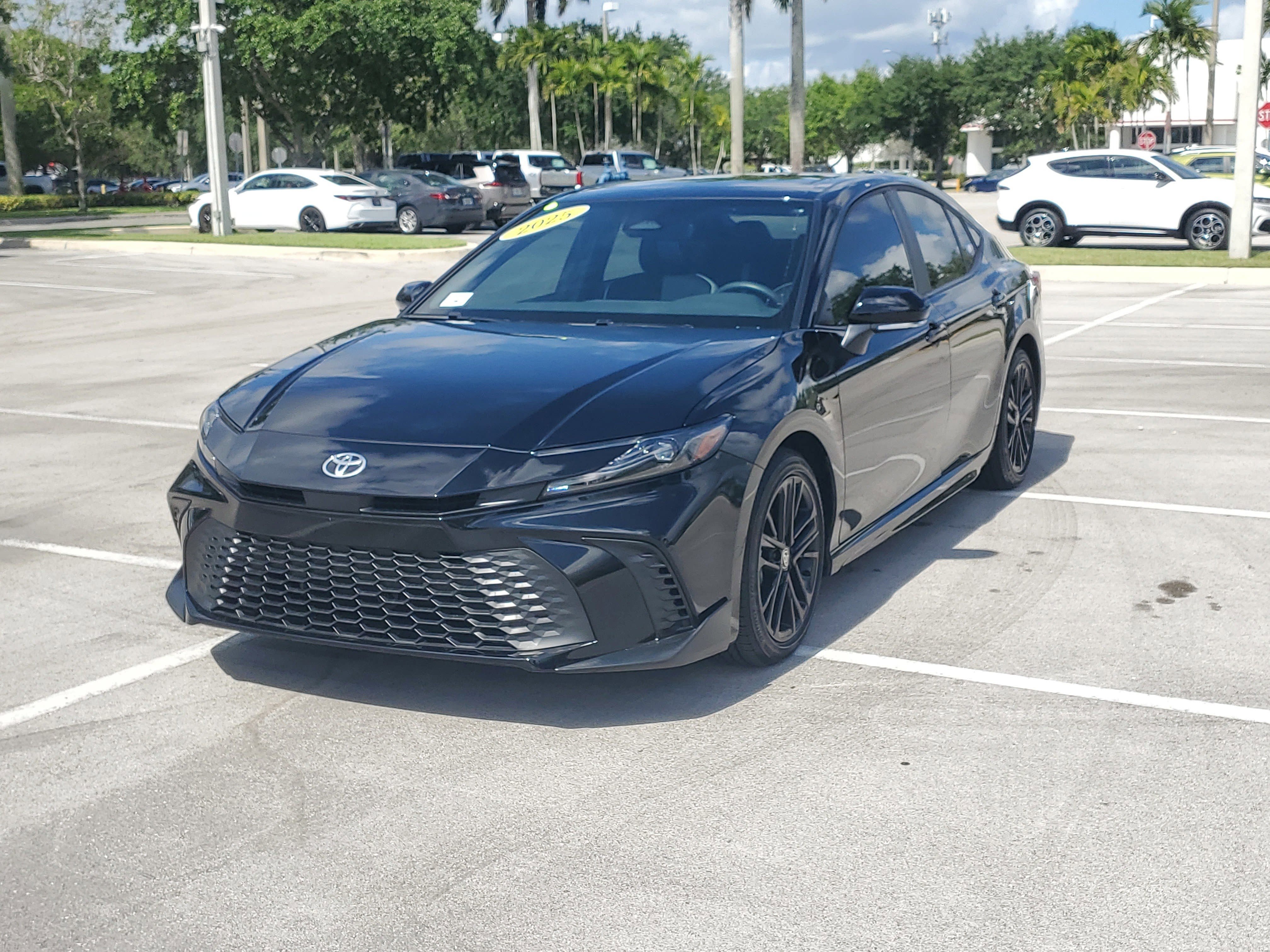 Certified 2025 Toyota Camry SE w/ Multimedia Upgrade Package FWD image 7