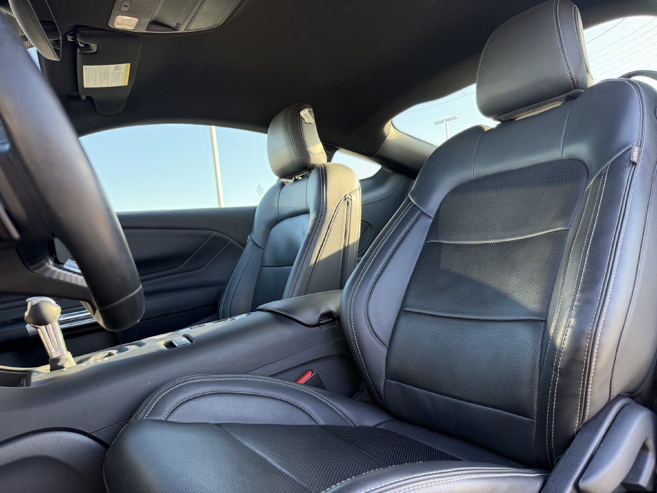 Used 2025 Ford Mustang GT Premium RWD image 24