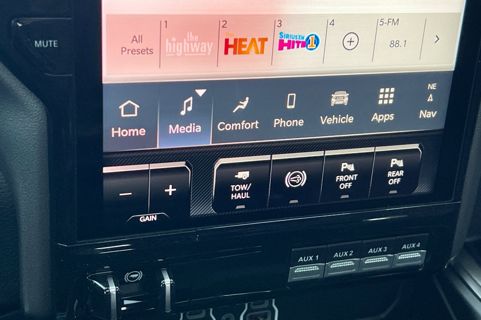 New 2026 RAM 2500 Laramie image 18