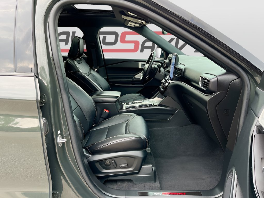 Used 2023 Ford Explorer ST w/ Equipment Group 401A AWD/4WD image 31