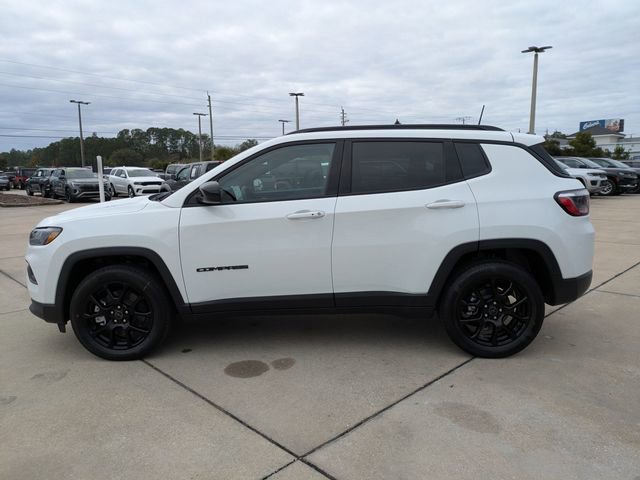 New 2026 Jeep Compass Latitude AWD/4WD image 7