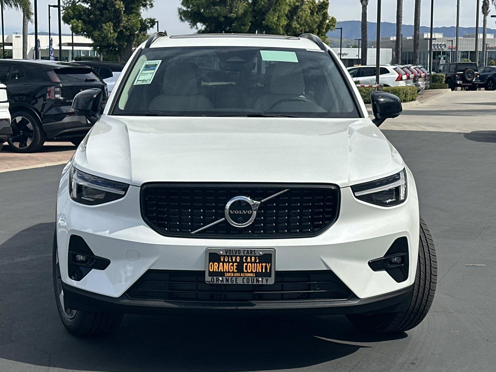New 2026 Volvo XC40 B5 Plus w/ Protection Package Premier AWD/4WD image 2