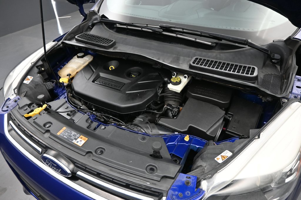 Used 2013 Ford Escape Titanium w/ Class II Trailer Tow Pkg AWD/4WD image 5