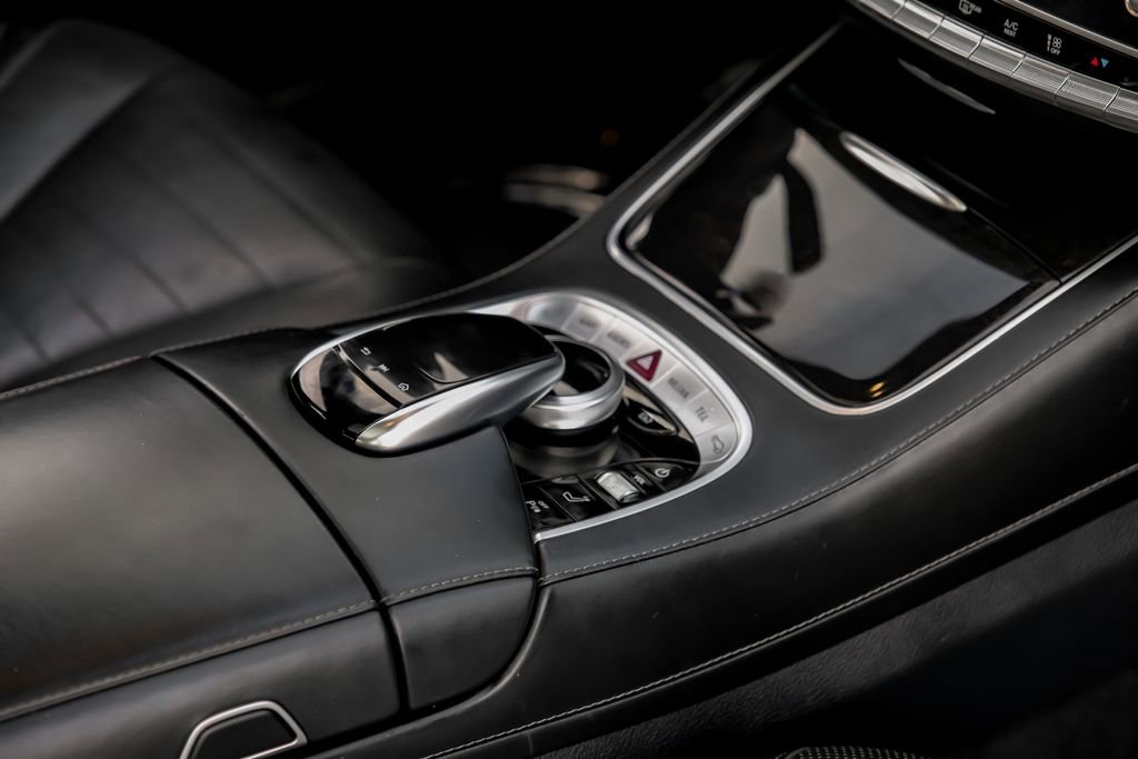 Used 2019 Mercedes-Benz S 560 4MATIC Sedan image 29
