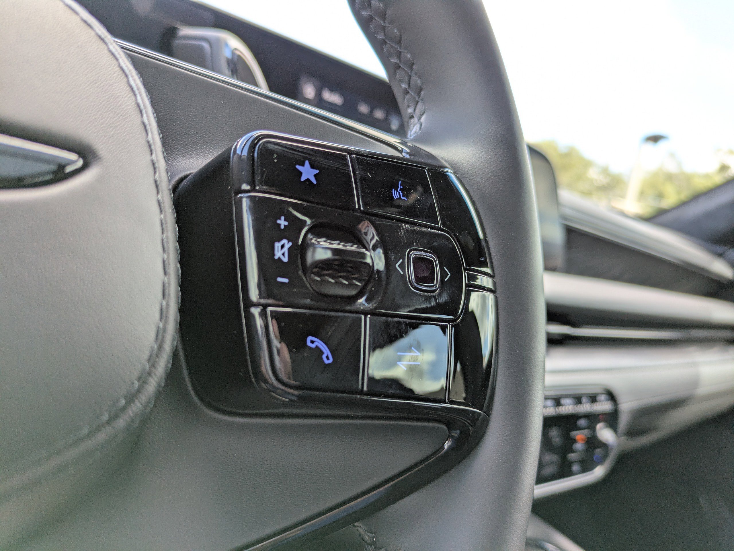 New 2026 Genesis G90 3.5T Prestige image 21