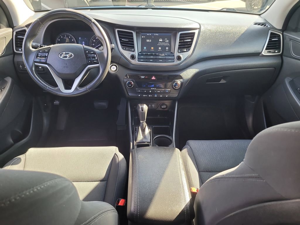 Used 2018 Hyundai Tucson Value w/ Cargo Package FWD image 12