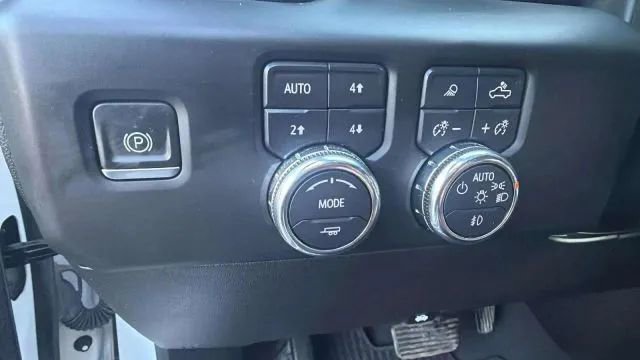 Used 2023 GMC Sierra 1500 Denali Ultimate image 31