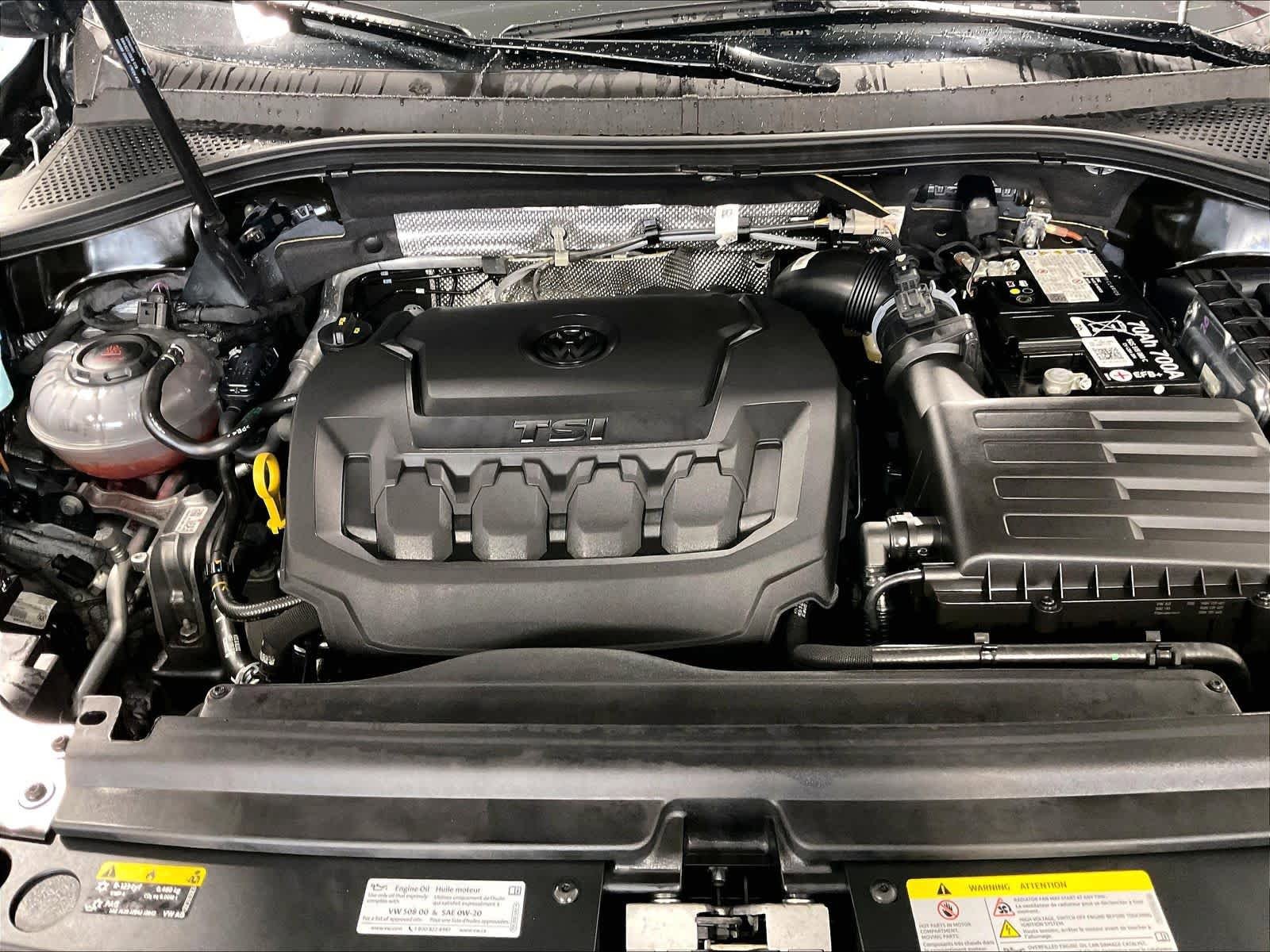 Used 2024 Volkswagen Tiguan SE R-Line AWD/4WD image 35