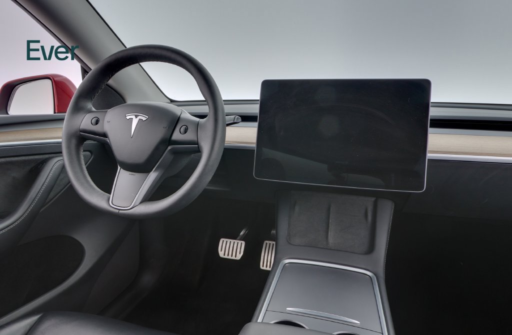 Used 2023 Tesla Model Y Long Range AWD/4WD image 25