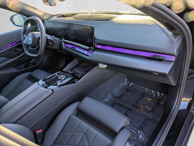 Certified 2024 BMW i5 eDrive40i w/ M Sport Package image 21