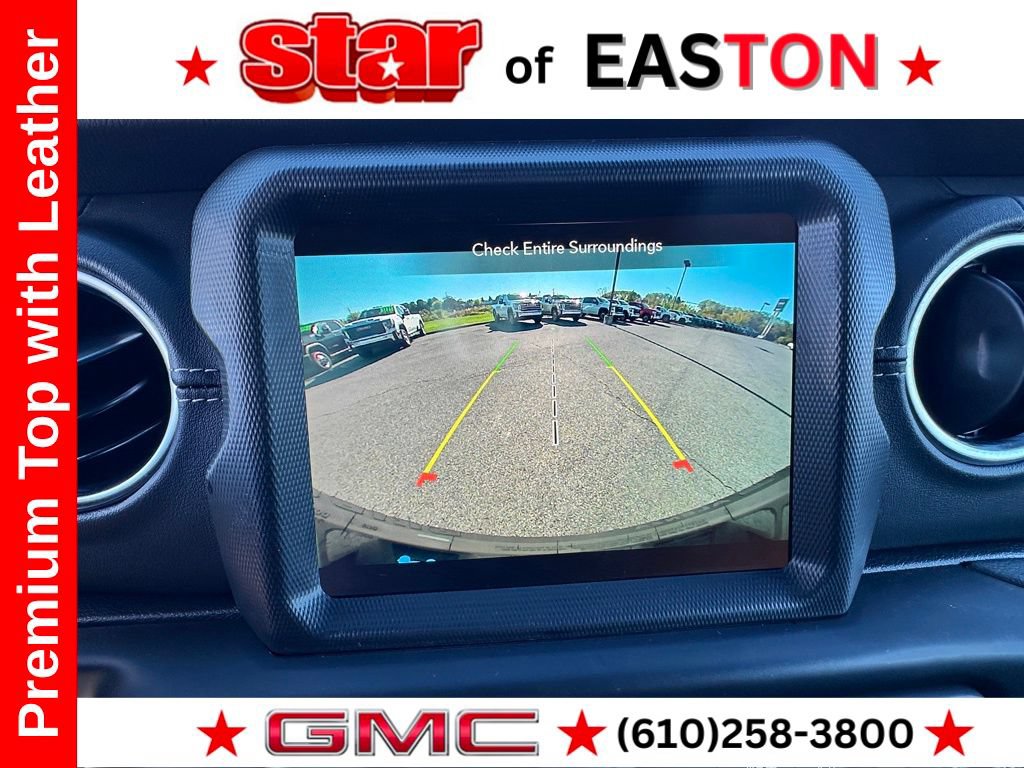 Used 2023 Jeep Wrangler Unlimited Sahara w/ Cold Weather Group AWD/4WD image 31
