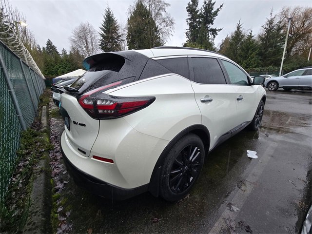 Used 2024 Nissan Murano SV w/ SV Midnight Edition Package image 4