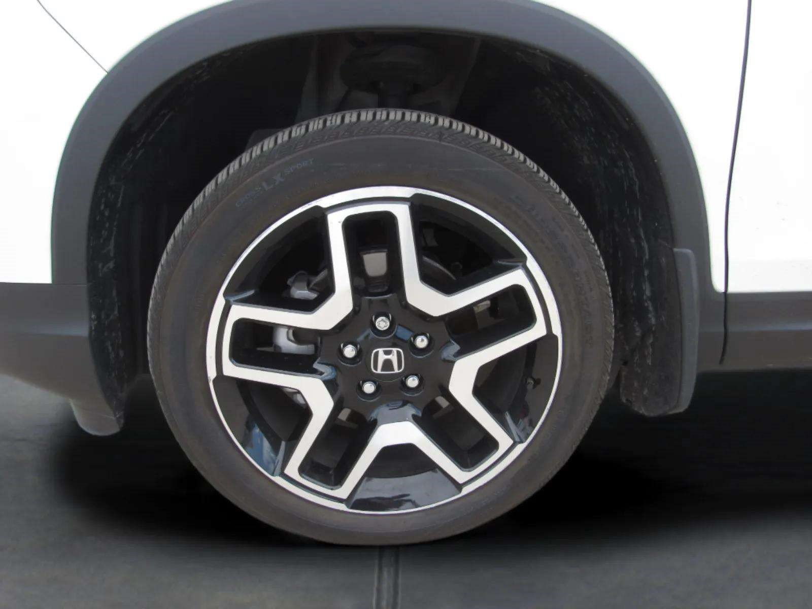 Certified 2023 Honda Passport Elite image 5