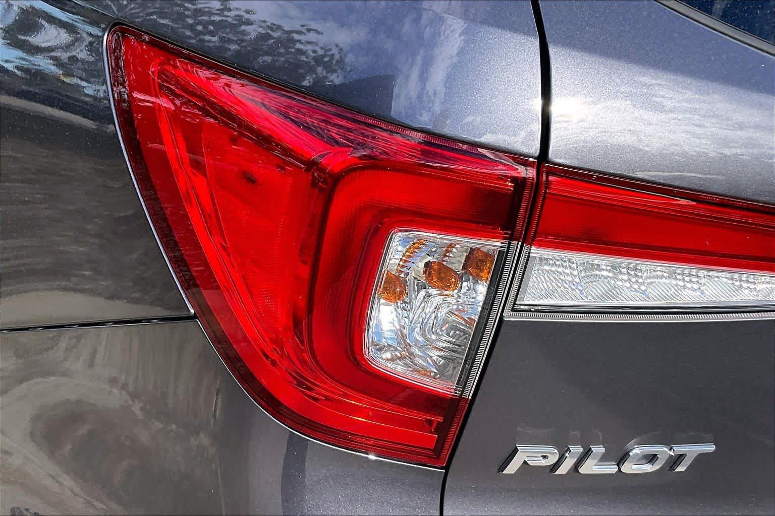 Used 2020 Honda Pilot EX-L image 28