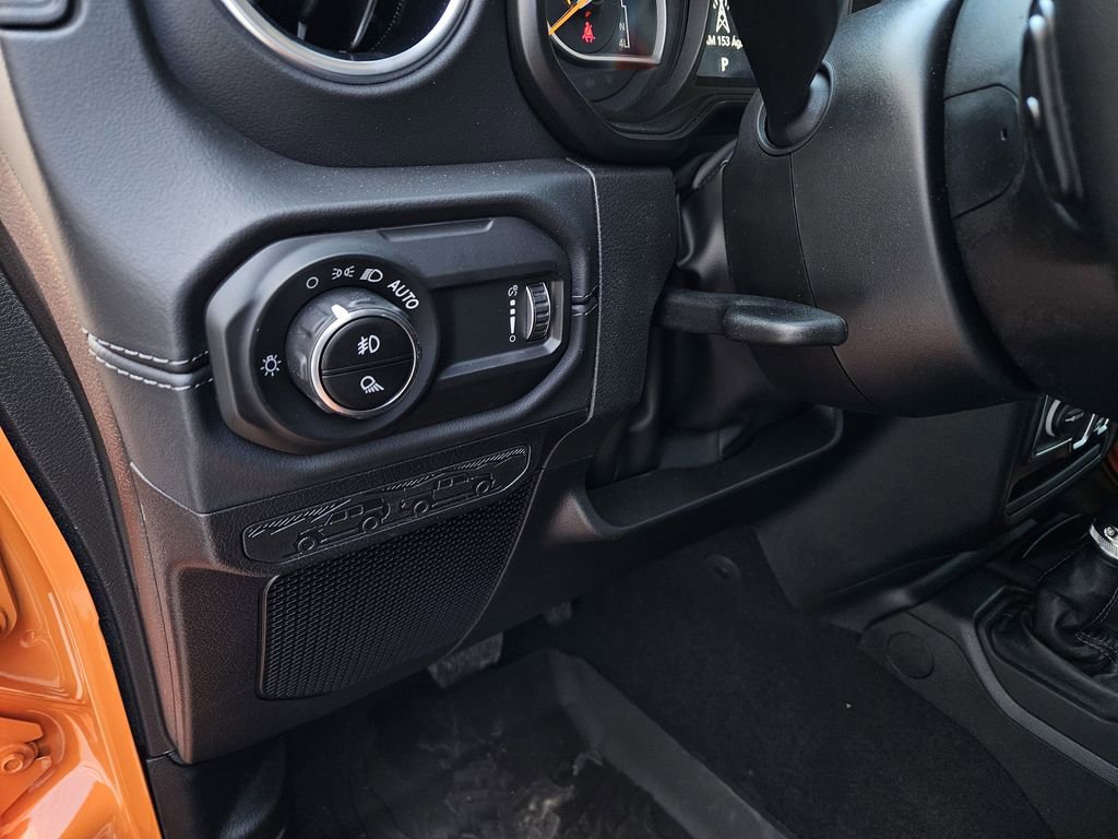 New 2026 Jeep Gladiator Sport AWD/4WD image 15