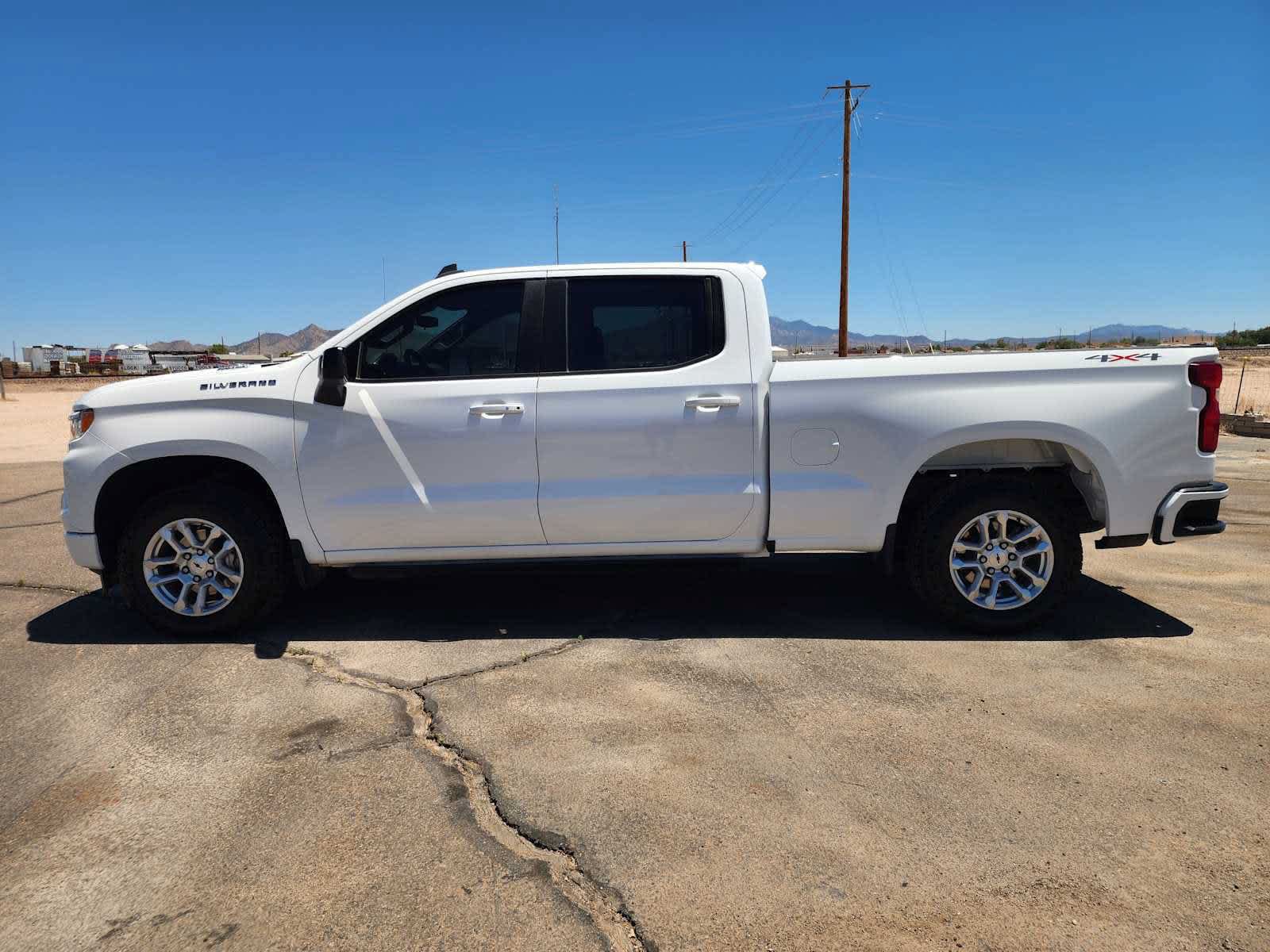 Used 2023 Chevrolet Silverado 1500 RST AWD/4WD image 8