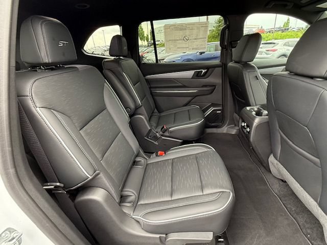 New 2025 Buick Enclave Sport Touring FWD image 17