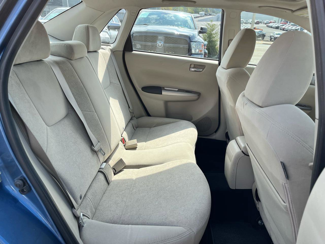 Used 2010 Subaru Impreza 2.5i Premium image 17