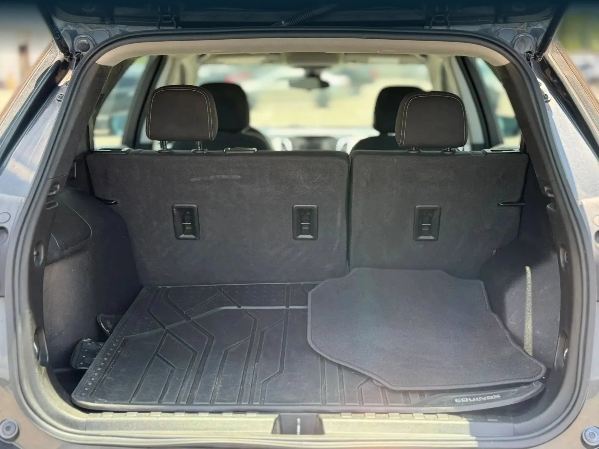 Used 2021 Chevrolet Equinox LS w/ LPO, Floor Liner Package FWD image 28