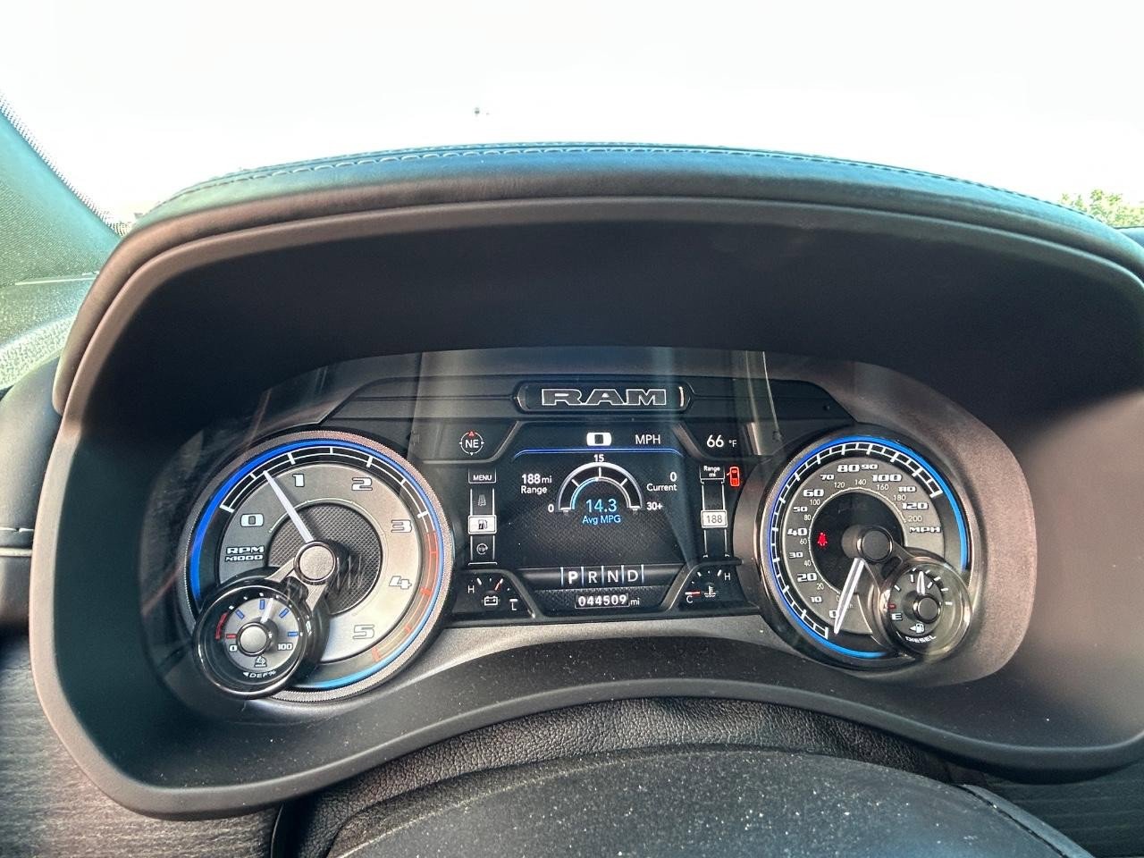 Used 2022 RAM 2500 Limited w/ Night Edition image 12