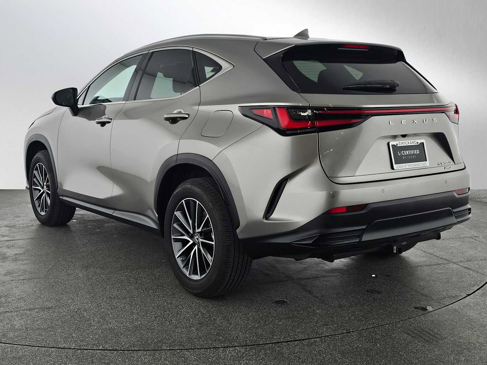 Used 2023 Lexus NX 350 AWD image 5