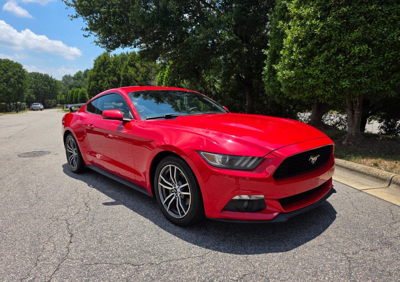 Used 2015 Ford Mustang Premium RWD image 7