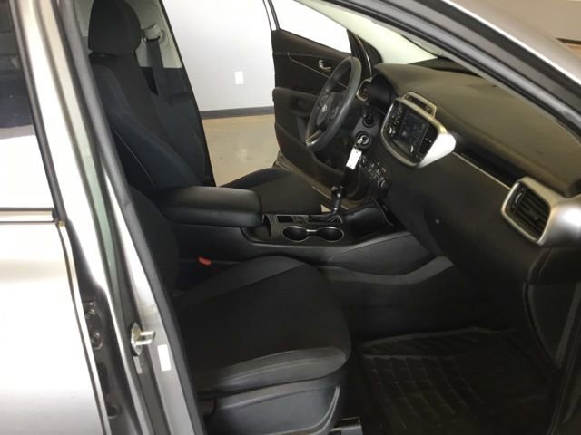 Used 2018 Kia Sorento LX FWD image 34