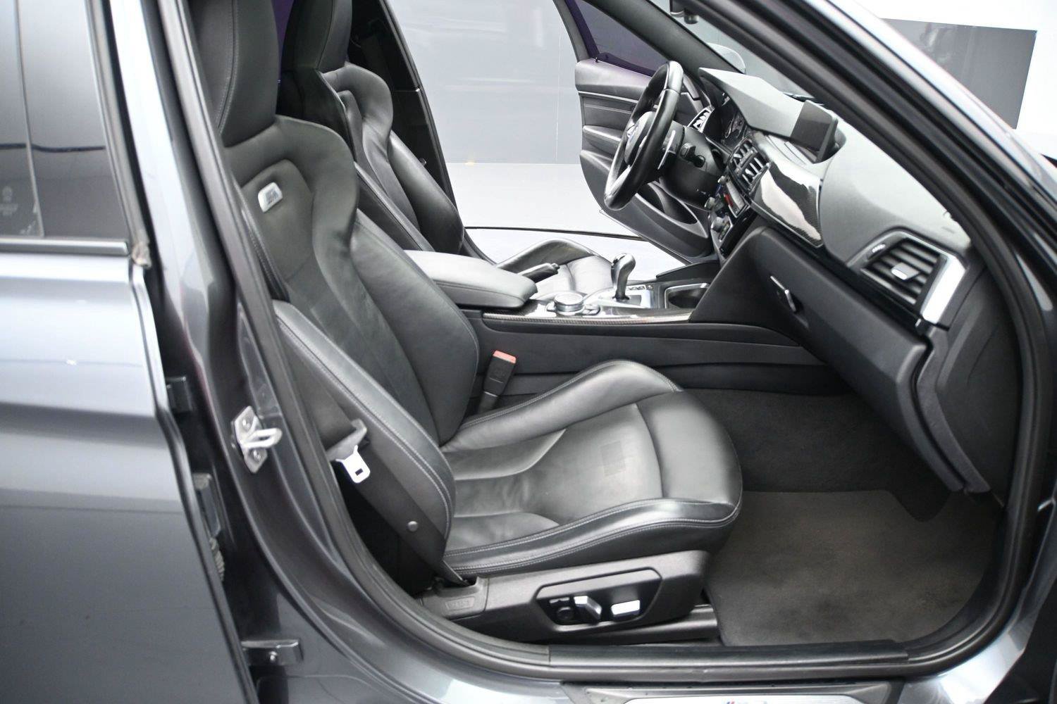 Used 2017 BMW M3 RWD image 15