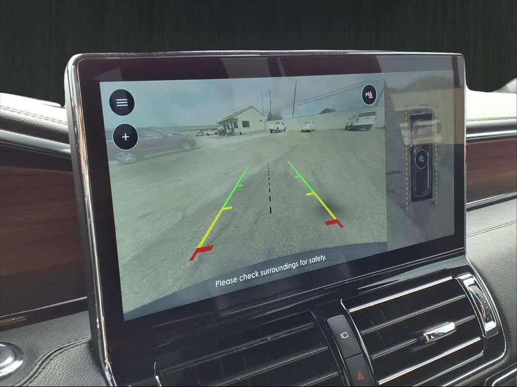 Used 2024 Lincoln Navigator Reserve image 23