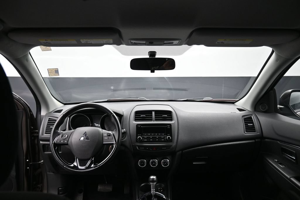 Used 2017 Mitsubishi Outlander Sport ES AWD/4WD image 25