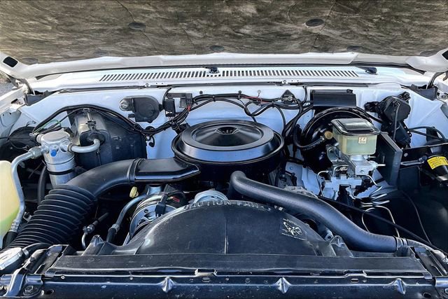 Used 1990 Chevrolet Blazer Base image 26