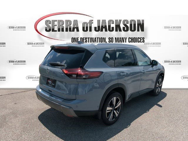 Used 2025 Nissan Rogue SL AWD/4WD image 9