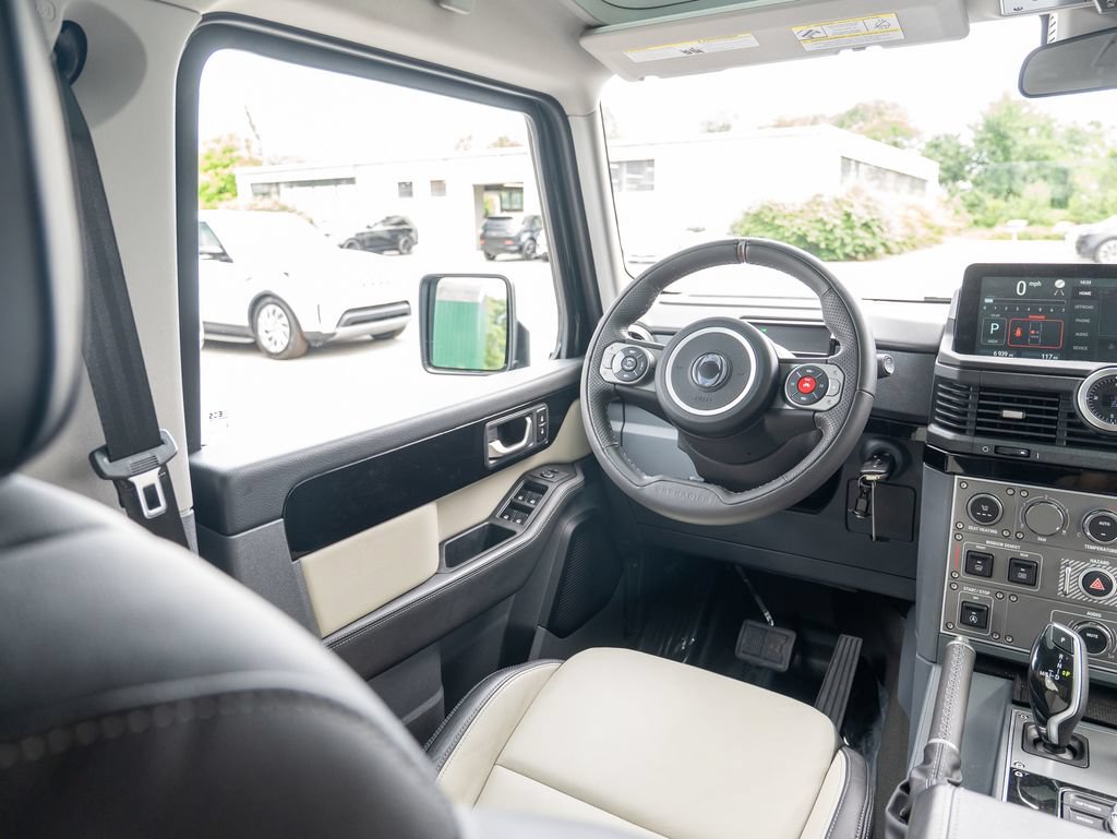 Used 2025 INEOS Grenadier AWD/4WD image 19